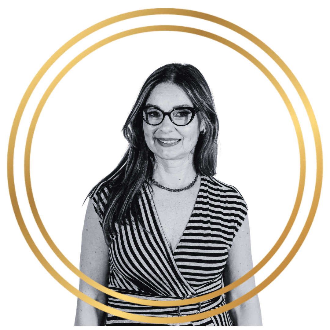 Scilla, salon manager di Bross Hair Lounge – esperta nella gestione fiscale e nell'accoglienza clienti con stile e precisione